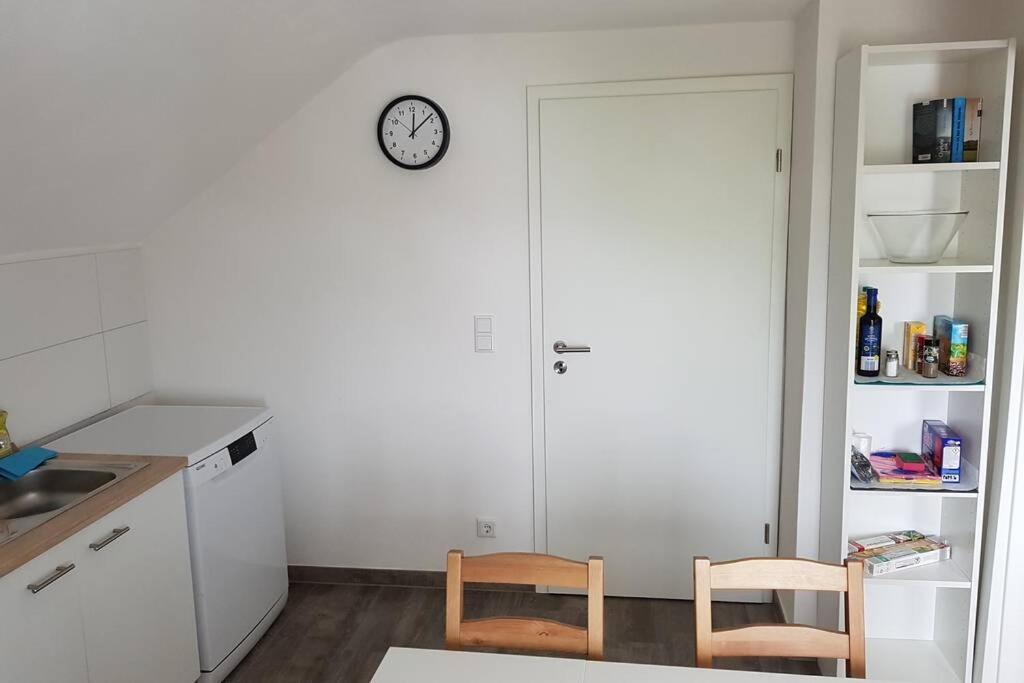 Dachwohnung Eyb Mit 3 Schlafzimmern Ansbach Extérieur photo