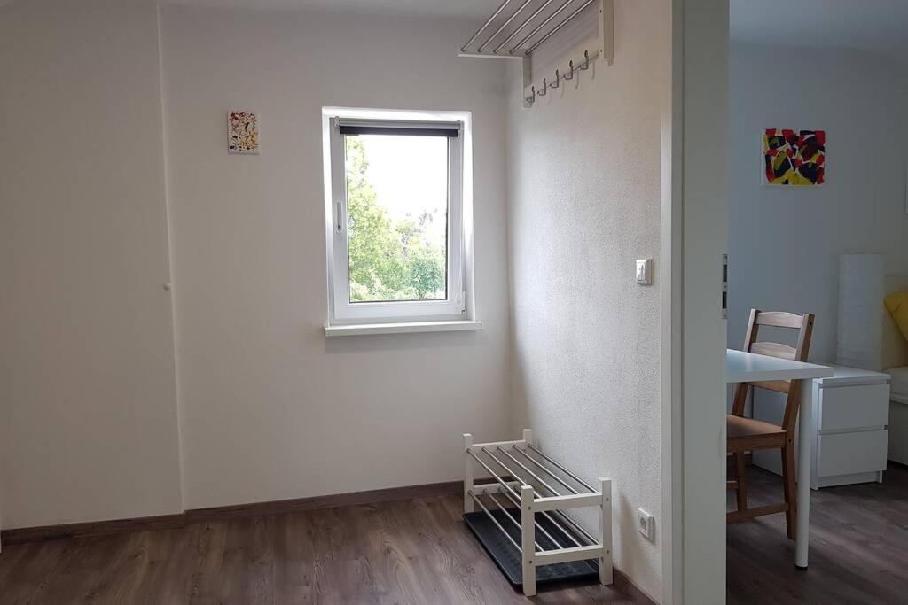 Dachwohnung Eyb Mit 3 Schlafzimmern Ansbach Extérieur photo